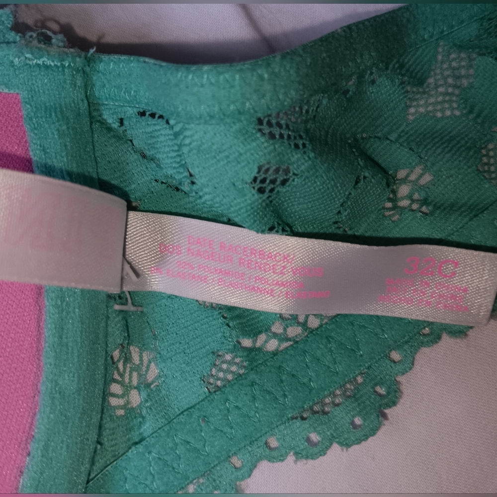 PINK Victoria's Secret Light Green Lace Date Racerback Push-up Bra. 32C - Picture 9 of 10